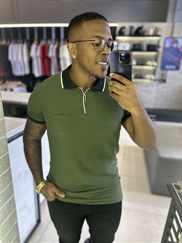 Polo Verde Canelada Zíper Punho