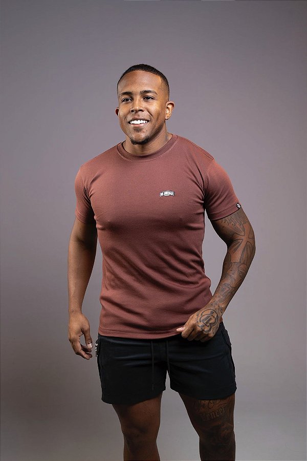 Camisa Marrom Algodão Suedine De Buenas Logo Emborrachado