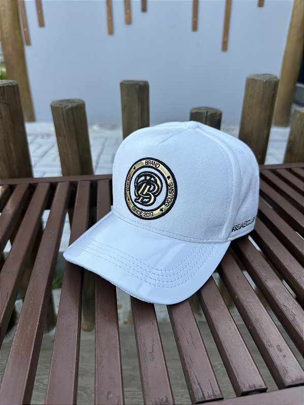 Boné Branco Veludo Circular De Buenas