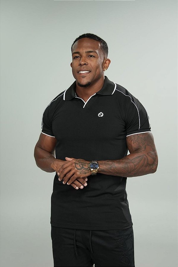 Camisa Polo Preta Algodão Peruano Pingente De Buenas