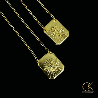 Escapulario Cartier Elo Alongado 1.5mm 60 ou 70cm / Medalha Espirito Santo - Jesus Cristo 1x1,5cm