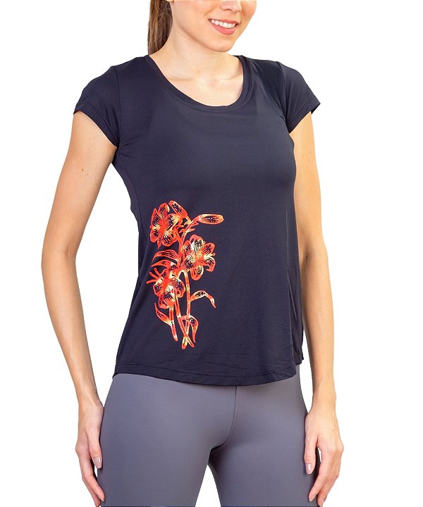 Camiseta Feminina Preta Arabesco