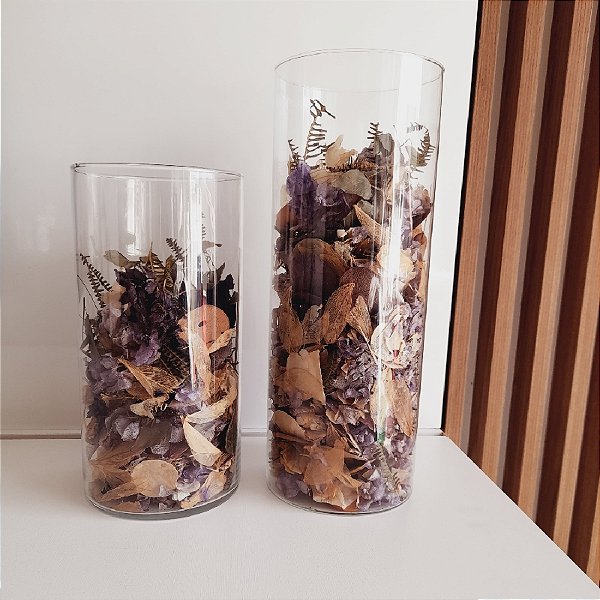 KIT COM DOIS ARRANJOS DE FOLHAS DESIDRATADAS ROXO