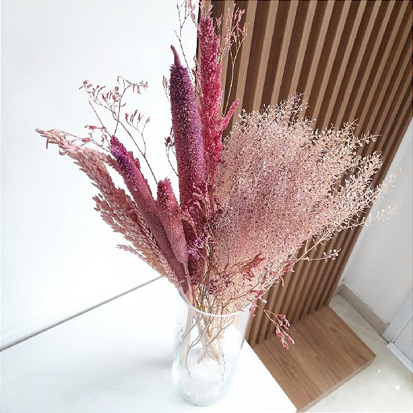 ARRANJO DE FLORES DESIDRATADAS TONS DE ROSA