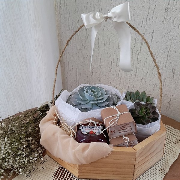 CESTA GRANDE REDONDA HADASSA