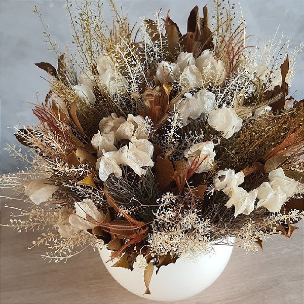 ARRANJO DE FLORES DESIDRATADAS DOCE DE LEITE