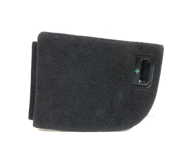 Tampa Lateral Porta Malas Vw Passat 1999 4A9864767 C263