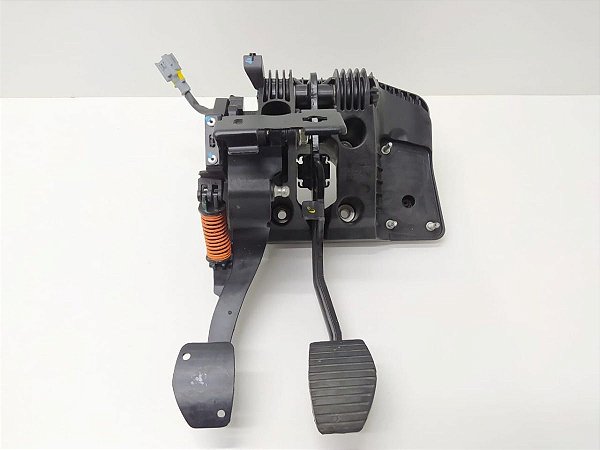 Pedal Embreagem E Freio Com Suporte C3 2013 A 2016 Pg