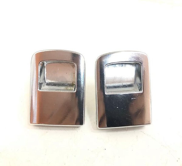 Par Gancho Fixação Porta Malas Audi Q3 2016 5N0864203 C128