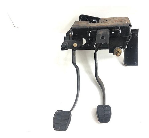 Pedal Embreagem E Freio Chery Cielo 1.6 2010 Original Pg