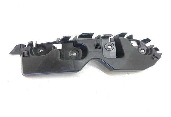 Guia Parachoque Dianteiro Esquerdo Renault Duster C107