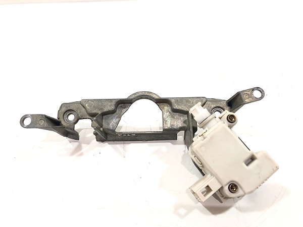Suporte Com Trava Tampa Traseira Polo 2003 15 6Q6827601 Pf6