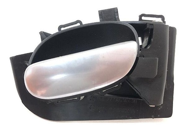 Maçaneta Interna Direita Peugeot 206 207 1999 A 2003 C87