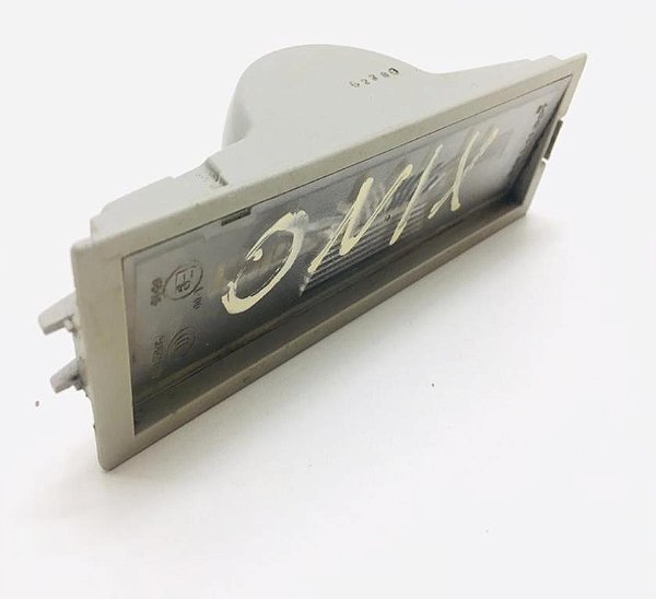 Lanterna Luz De Placa Gm Ônix Prisma 2013 A 2019 Orig C75