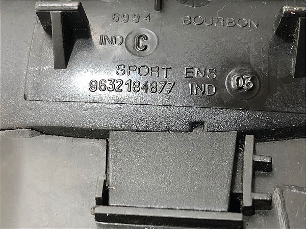 Difusor Ar Lado Esquerdo Peugeot 206 2007 9632184877 C327