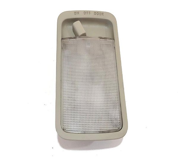 Lanterna Luz De Teto Nissan Livina Sentra 2008 A 2019 C241