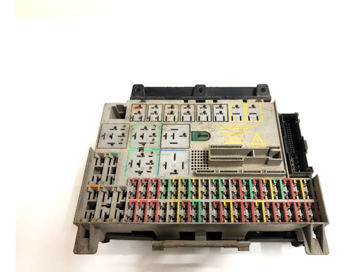 Caixa Fusivel Gm Vectra 1997 A 2005 90583459 C214