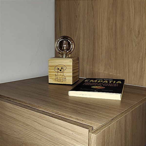 Luminária Decorativa em Madeira Pinus - Personalizada a Laser -Pets