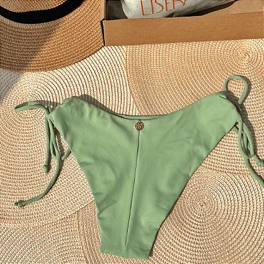 PRÉ-VENDA Calcinha de Biquíni Amanda Verde Sálvia