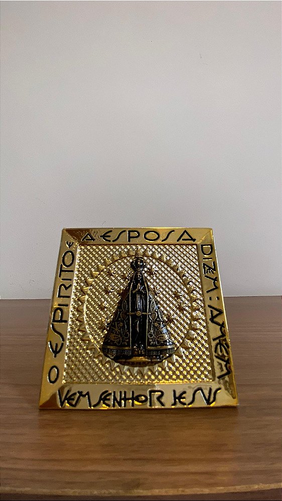 Nicho Nossa Senhora Aparecida Dourado 9x9cm