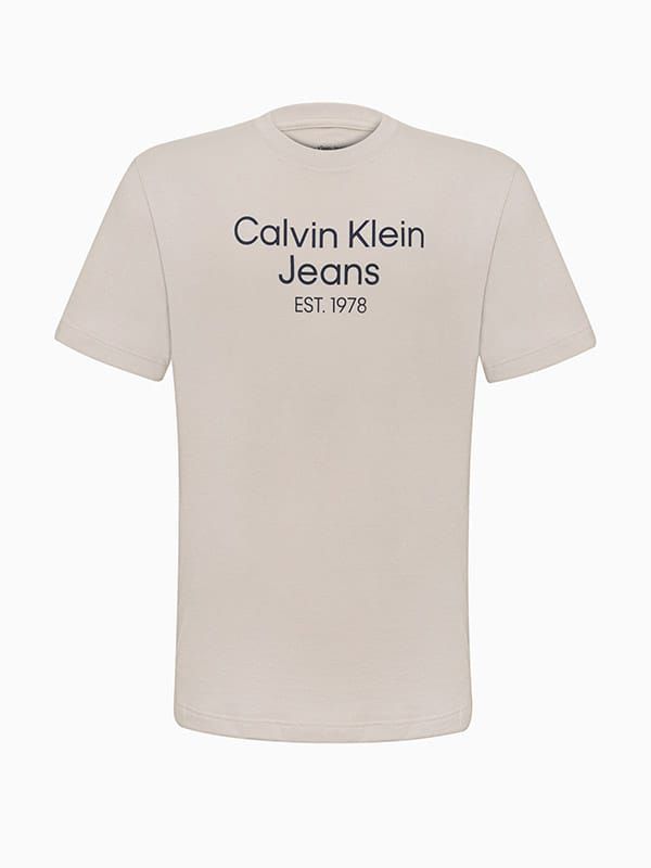 Camiseta Mc Boy Logo Areia Calvin Klein - 9470703