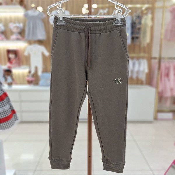 Calça Moletom Boy Logo Reissue Caqui Medio Calvin Klein- Ckjj402h