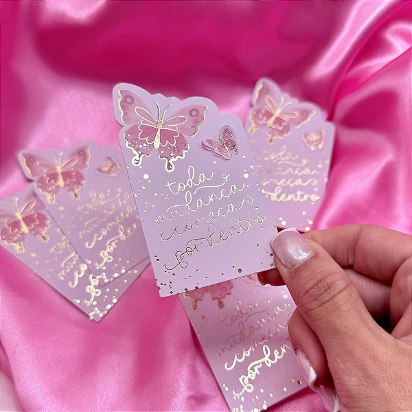 10un Cartão Hot Stamping "Toda Mudança" - Outubro Rosa