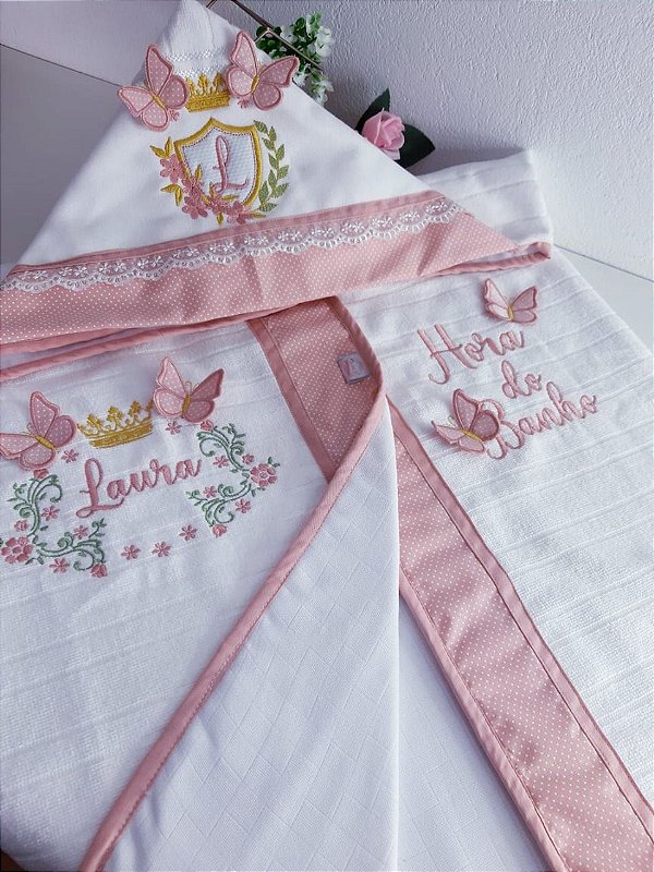 Toalha de banho com capuz personalizada forrada com fralda