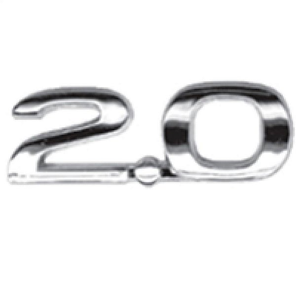 Emblema 2.0 de 1997 cromado modelo cibie