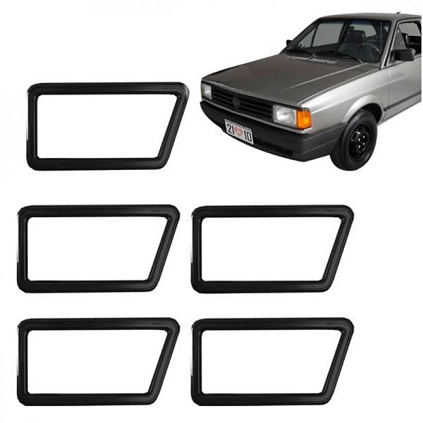 Moldura de maçaneta de porta gol volkswagen de 1980 a 1987 lado direito preta com duas peças