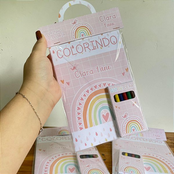 Livrinho de colorir arco iris