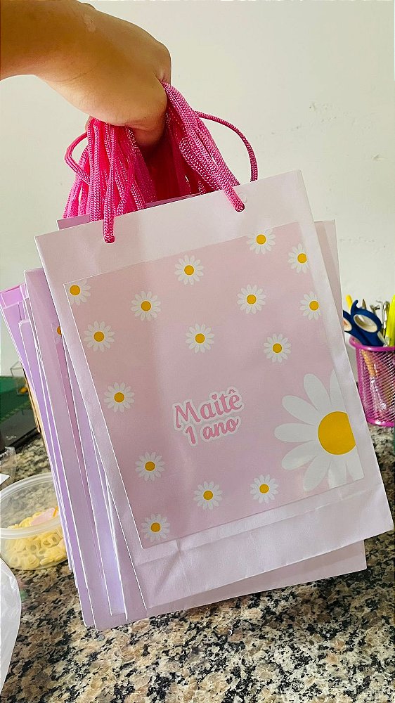 Sacola surpresa personalizada margaridas