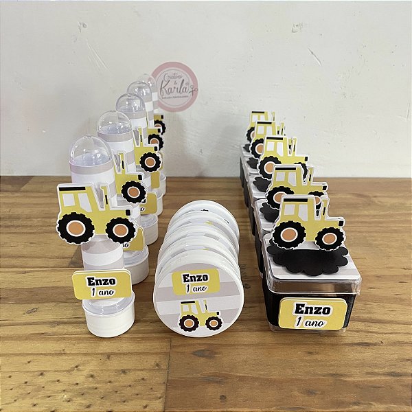 Kit de acrílicos personalizados trator