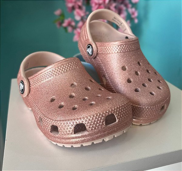 Sandália Crocs Classic Clog Infanto Juvenil Quartz Glitter