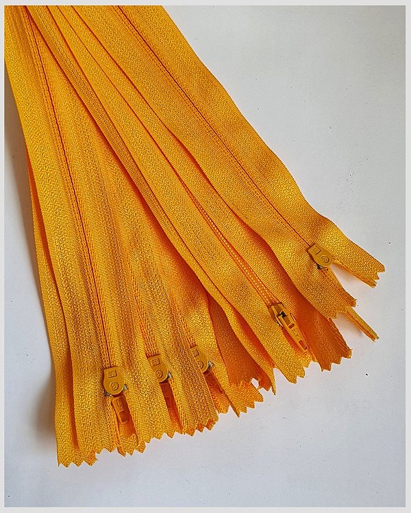 Zíper Amarelo Ouro