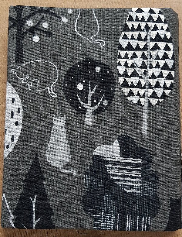 Cat in trees. Linho+Alg.Japonês. (50x55cm)