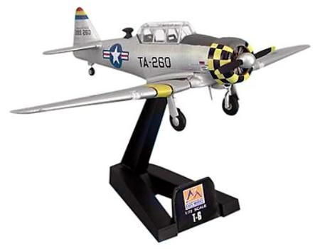 Miniatura North American T-6G - 1/72 - Easy Model 36318