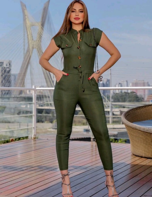 Macacão Manga Curta Jogger Feminino Tendência Acinturado