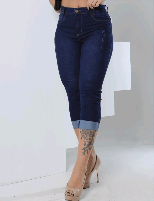 Calça Capri Jeans barra Virada