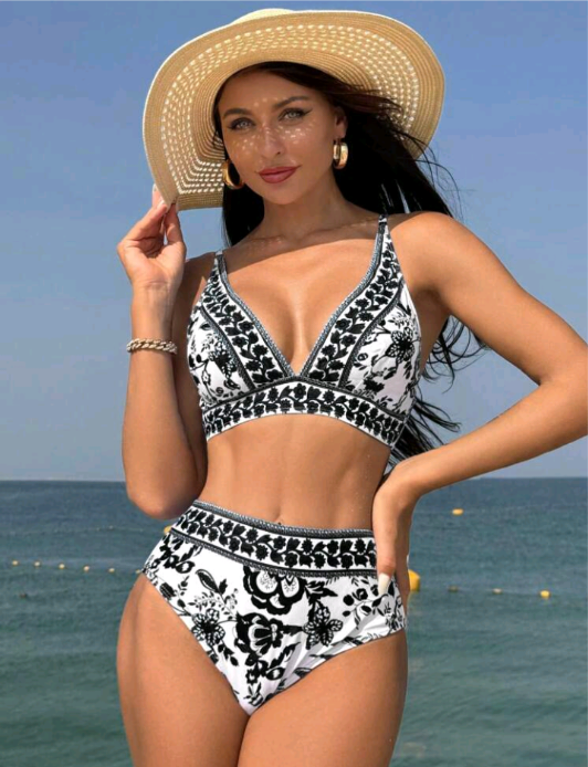 Bikini com decote em V e estampa floral