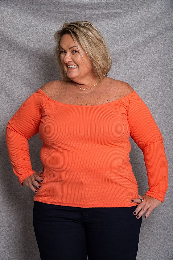 blusa canelada manga longa plus size
