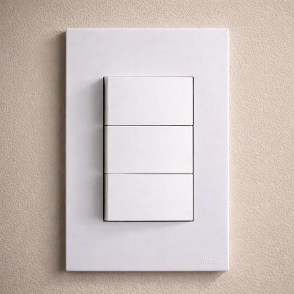 CJ INTERRUPTOR TRIPLO (2 SIMPLES + 1 PARALELO) 4X2 - RECTA BRANCO SATIN FOSCO
