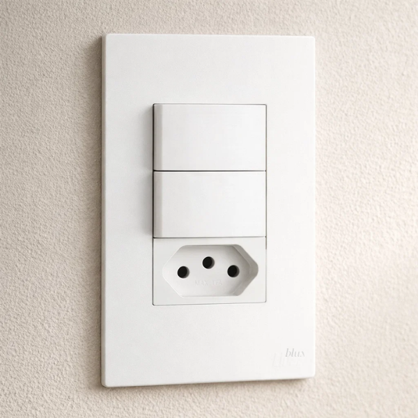 CJ INTERRUPTOR DUPLO SIMPLES + TOMADA 10A 4X2 - RECTA BRANCO SATIN FOSCO