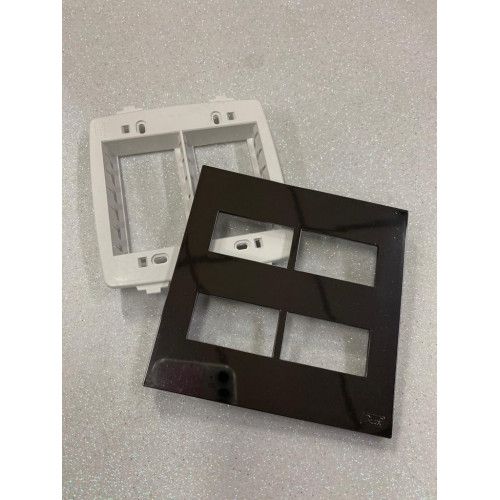 PLACA P/ 4 MODULOS COM SUPORTE 4X4 - RECTA ESPELHADA FUME