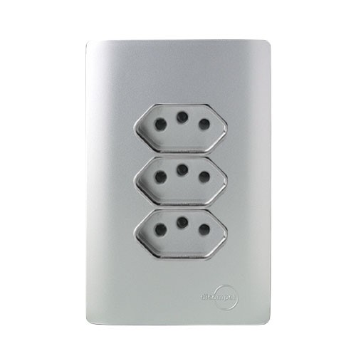 CJ TOMADA TRIPLA 10A 4X2 - DICOMPEL NOVARA PRATA CROMADO
