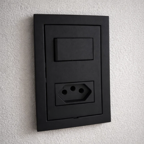 CJ INTERRUPTOR SIMPLES + TOMADA 10A 4X2 - DICOMPEL EKRON PRETO