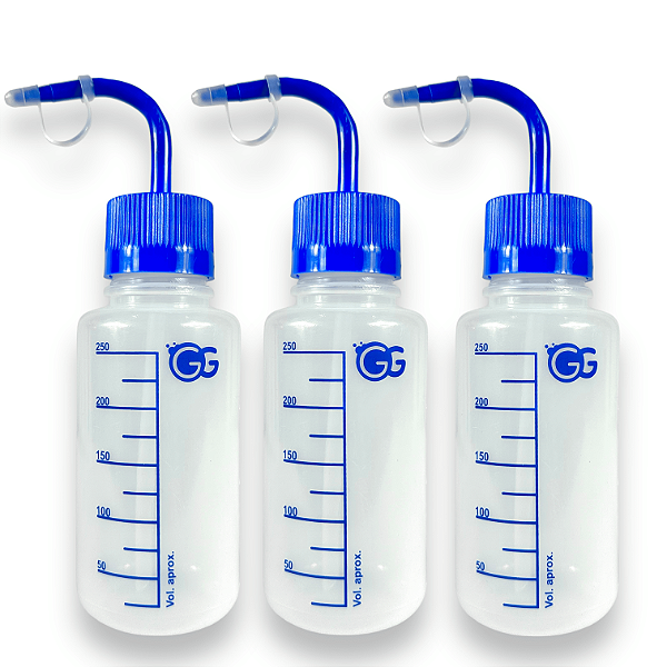 Kit 3 Pisseta Plástica Graduada 250ML Bico Curvo Com Tampa