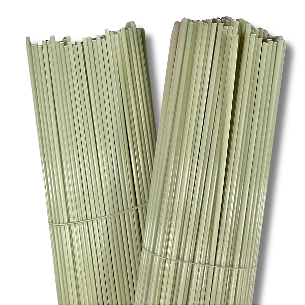 Vareta de Fibra Lavada 2.0mm 56cm Para Pipas e Raias 1 Quilo