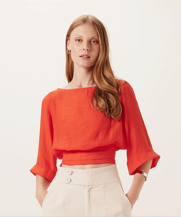 BLUSA COM COS COM PREGAS E AMARRACAO DIMY