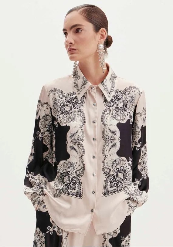 CAMISA MANGA LONGA ESTAMPADA LANÇA PERFUME